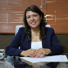 Dr. Eva Michel Flores