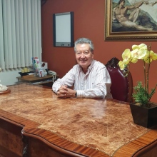 Dr. Manuel Vázquez Yañez