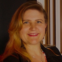 Dr. Nadine Terrein Roccatti