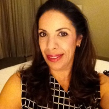 Dr. Claudia Esther Quiriarte Cisneros