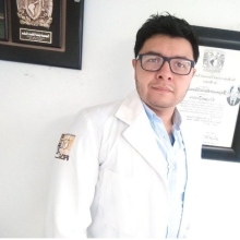 Dr. Raymundo Valencia