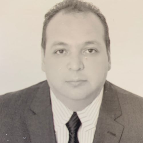 Dr. Alejandro Esquivel Vallejo