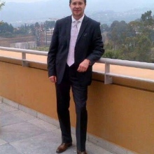 Dr. Víctor Sandoval Sánchez