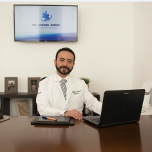 Dr. Miguel Angel Escobedo Robledo