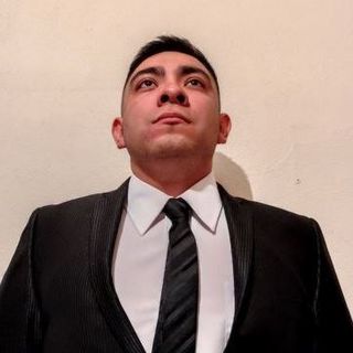 Dr. Abraham Humberto Aguirre Briceño