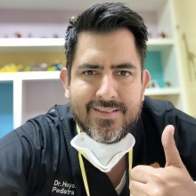 Dr. Carlos Hoyos Apodaca