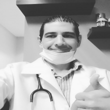 Dr. José González Gil