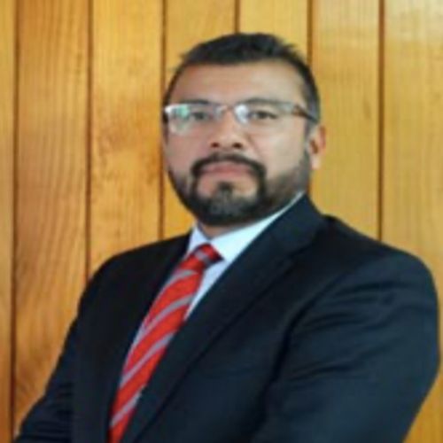 Dr. Carlos Lenin Pliego Reyes