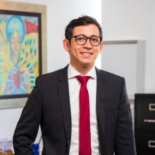 Dr. Jesús Elvis Cabrera Luviano