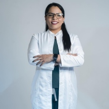 Dr. Jazmine López Edeza