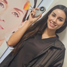 Dr. Ailyn De la Teja