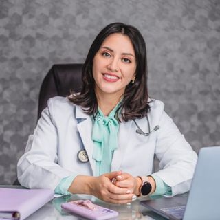 Dr. Jessica Herrera