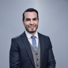 Dr. Rafael Camberos Solis