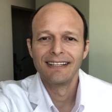 Dr. Jorge Alonso López Carrasco