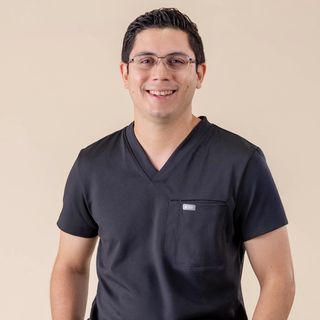 Dr. Héctor Arturo López Mata