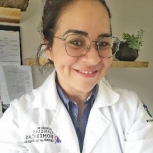 Dr. Rubi Viveros