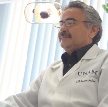 Dr. Javier Molina Moguel