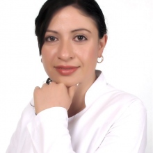 Dr. Dianey Flores Flores