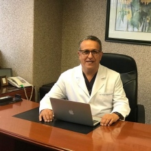 Dr. Enrique Espinosa Urrutia