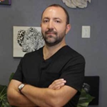 Dr. Iker Leon Jimeno