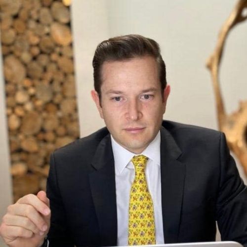 Dr. Fernando Arcaute Aizpuru