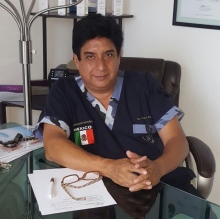 Dr. Victor Azpeitia Peña