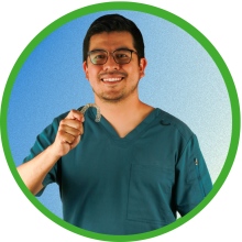 Dr. Christian Torres