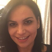 Dr. Dora Juliana Cruz Bencomo