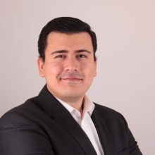 Dr. Adrian Pliego Vilchis