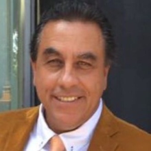 Dr. Ricardo Loría Gracia