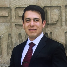 Dr. Mario Andres Perales Oliva