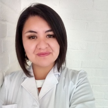 Dr. Jessica Helena Reyes Aguilar
