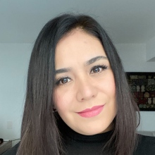 Dr. Isabel Escalona