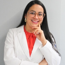 Dr. Yolianny Mujica López