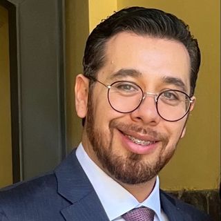 Dr. Fernando Mesta