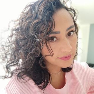 Dr. Elizabeth Fuentes
