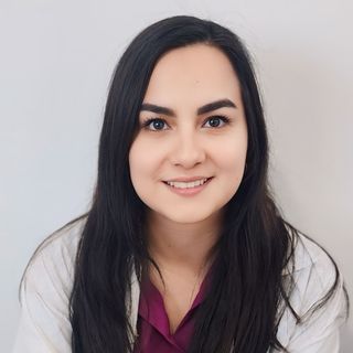 Dr. Karen Domínguez Marchan