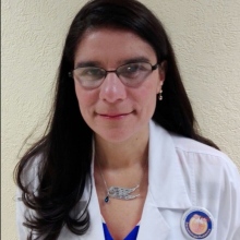 Dr. Adriána María Valencia Herrera