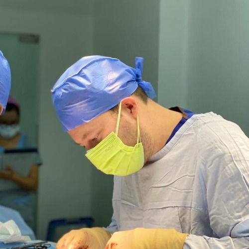 Dr. Jonathan Uriarte Felix