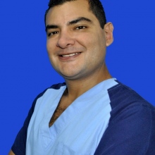Dr. Víctor Genaro Sámano Guzmán