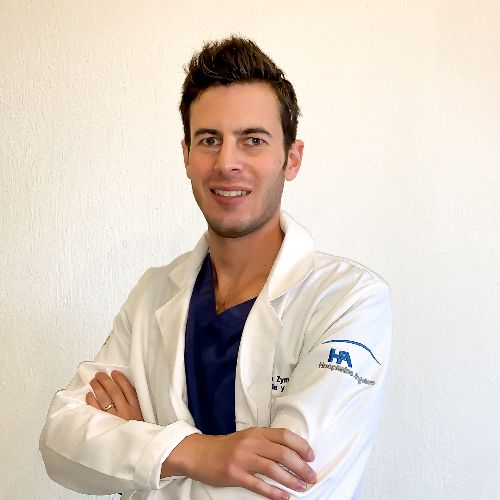 Dr. Jorge Zyman Corenstein