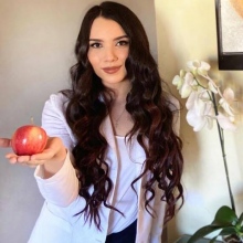 Dr. Andrea Nafarrate