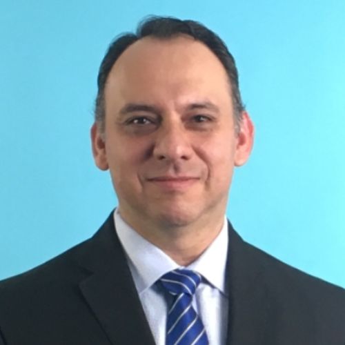 Dr. Carlos Velasco Legoff