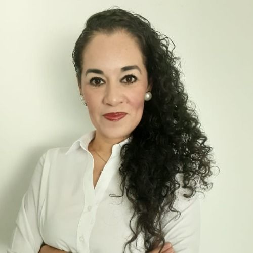Dra. Adriana Mora Pedraza