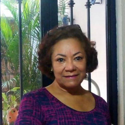 Dra. Rosalinda Sierra Salas