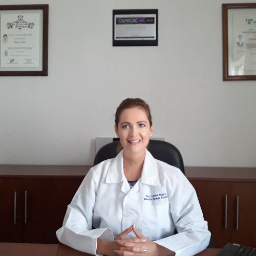 Dr. Lorena Del Carmen Mojarro