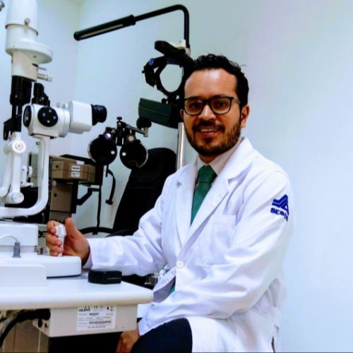 Dr. Mauricio Rafael Lozano Quezada