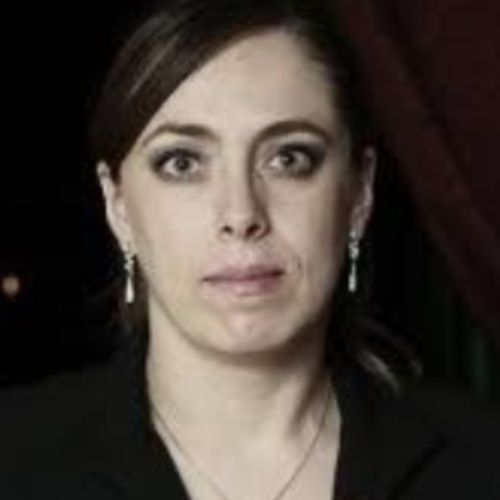 Dr. Dra. Claudia Medina