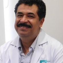 Dr. Víctor Manuel Cabrera Narvaez