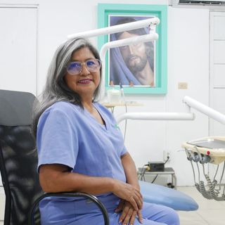 Dr. Silvia Arias Juarez
